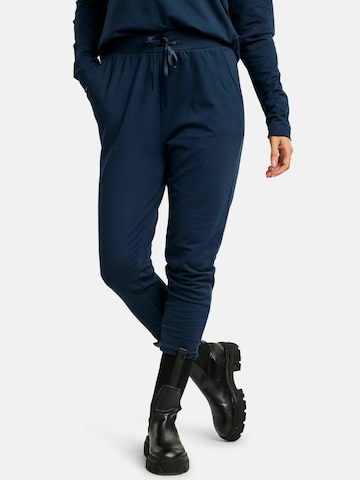 Liberte Essentiel Pants ' ALMA ' in Blue: front