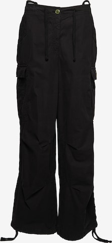 Superdry Cargo Pants in Black: front