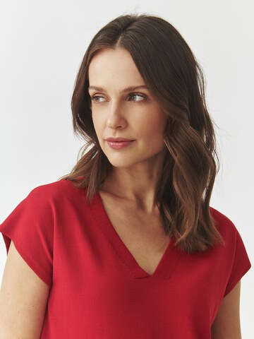 TATUUM - Blusa en rojo