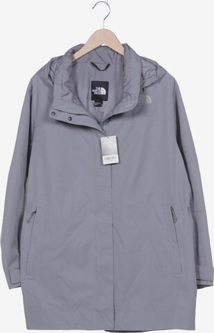 THE NORTH FACE Jacket & Coat in XXL in Grey: front