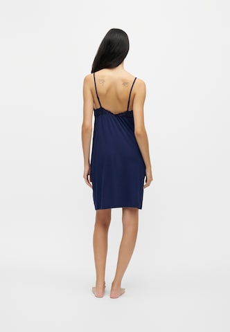 TRIUMPH Negligée 'Amourette' in Blau