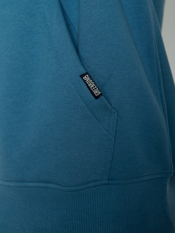 Sweat-shirt 'Nature Clouds Ride Joy' GREENBOMB en bleu