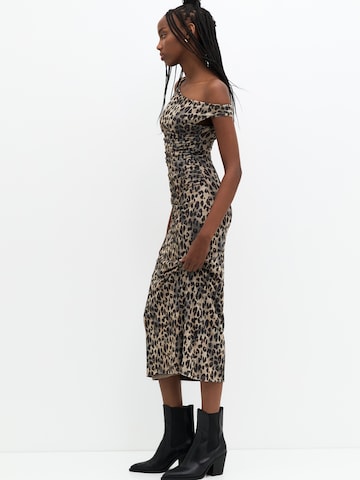 Pull&Bear Šaty – šedá