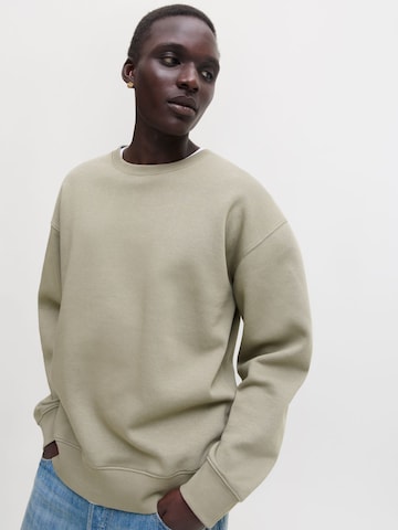 Sweat-shirt 'JJEACE' JACK & JONES en vert