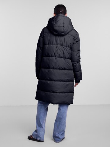 PIECES Winter coat 'PCBEE' in Blue