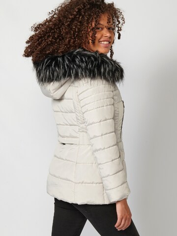 KOROSHI Winter Jacket in White