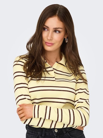 ONLY - Camiseta 'ONLEvie' en amarillo