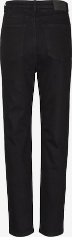 VERO MODA Regular Jeans 'Linda' in Schwarz