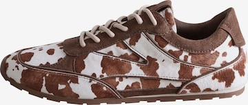 NextNiske tenisice - smeđa boja: prednji dio