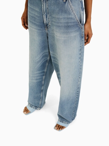 Wide leg Jeans de la Bershka pe albastru