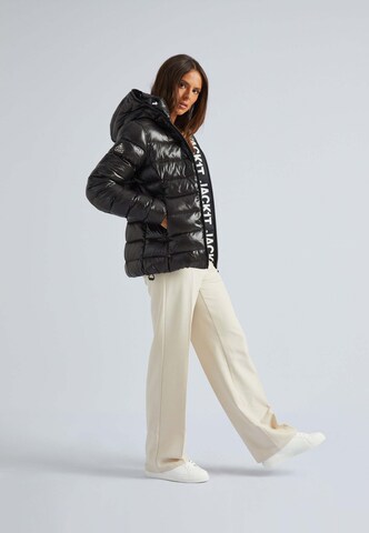JACK1T Outdoor jacket in Black