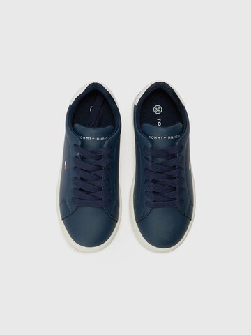 TOMMY HILFIGER Sneakers 'Bluey' in Blauw