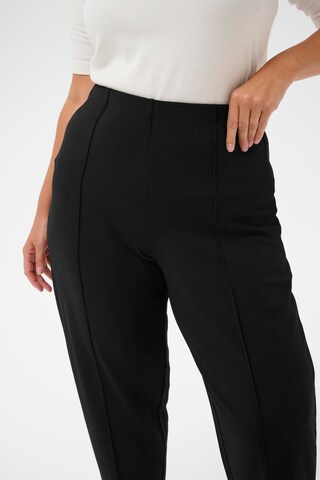 KAFFE CURVE Tapered Pantalon in Zwart