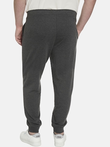 Charles Colby Loose fit Workout Pants ' Baron Kip ' in Grey