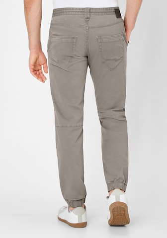 REDPOINT - regular Pantalón chino en gris