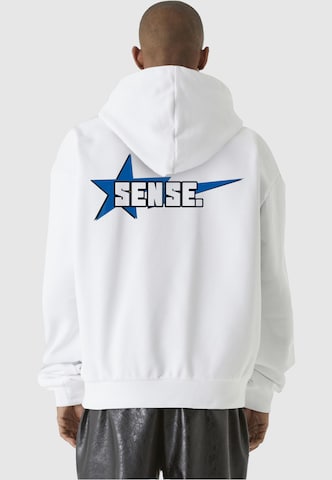 9N1M SENSE Sweatshirt 'Star' in Wit: voorkant