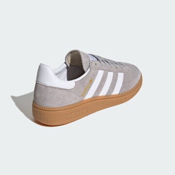 ADIDAS ORIGINALS Sneaker 'Handball Spezial' in Grau
