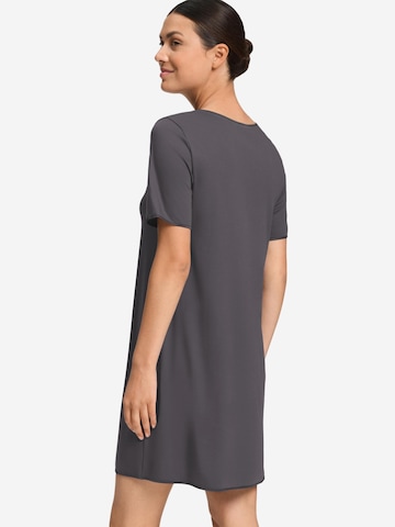 Hanro Nightgown in Grey