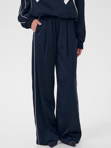 Gestuz Loosefit Hose 'GZbicca' in Blau: Vorderseite