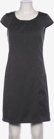 zero Dress in M in Grey: front