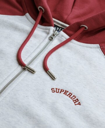 Veste de survêtement Superdry en gris