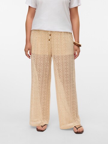 Regular Pantalon 'VMCMaya' Vero Moda Curve en blanc : devant