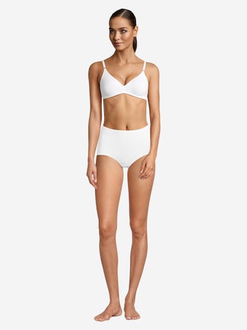 Nina von C. Panty 'Slipboutique' in White