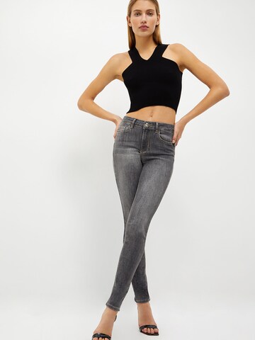 Skinny Jeans di Liu Jo in grigio