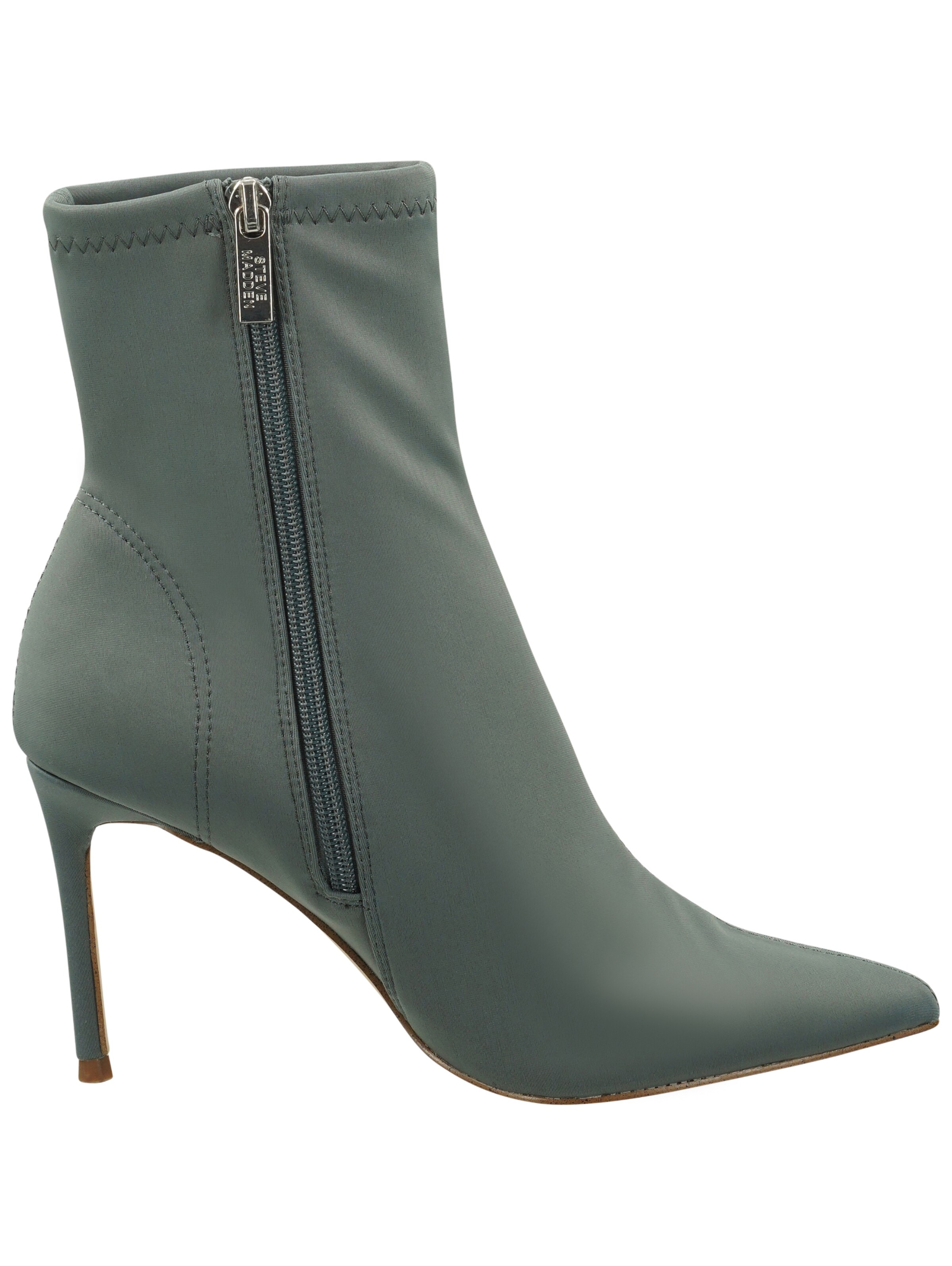 STEVE MADDEN Ankle Boots in Grey