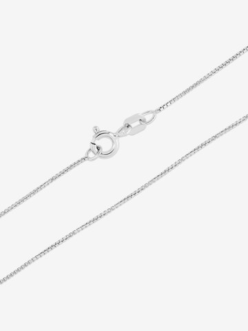 FAVS Necklace in Silver
