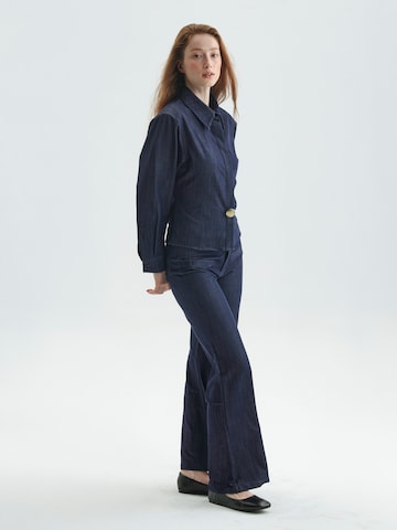TorWeit Flared Pants in Blue
