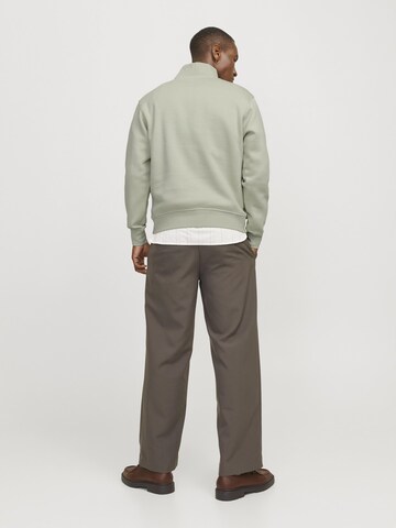 Sweat-shirt 'JORVesterbro' JACK & JONES en vert
