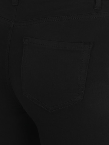 Vero Moda Tall - Acampanado Vaquero 'FLASH' en negro