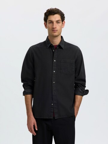 SELECTED Regular fit Риза 'SLHCARLO' в черно: отпред