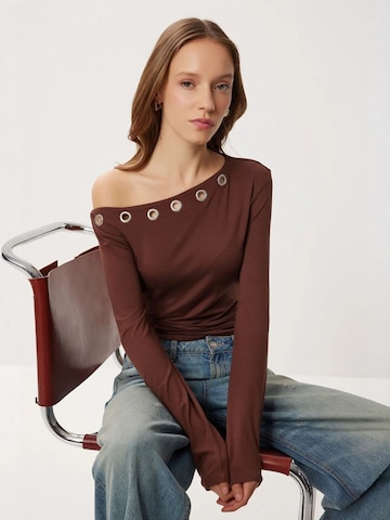 Happiness İstanbul - Blusa 'Blusen' em castanho