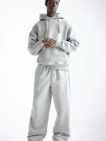 Baggy Pantalon Pull&Bear en gris