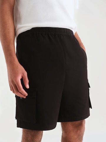 ABOUT YOU x Kevin Trapp Regular Shorts 'John' in Schwarz: predná strana