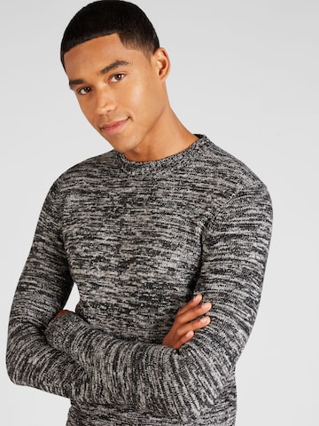 s.Oliver - Pullover em preto