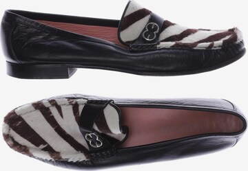 ESCADA Flats & Loafers in 39 in Black: front