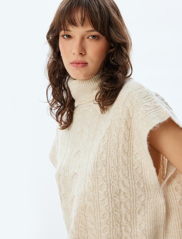 Koton Trui in Beige