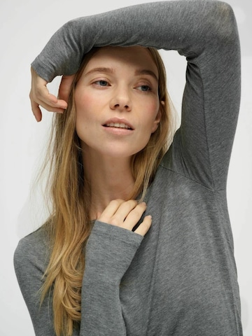 moshi moshi mind Shirt 'Evermore' in Grijs