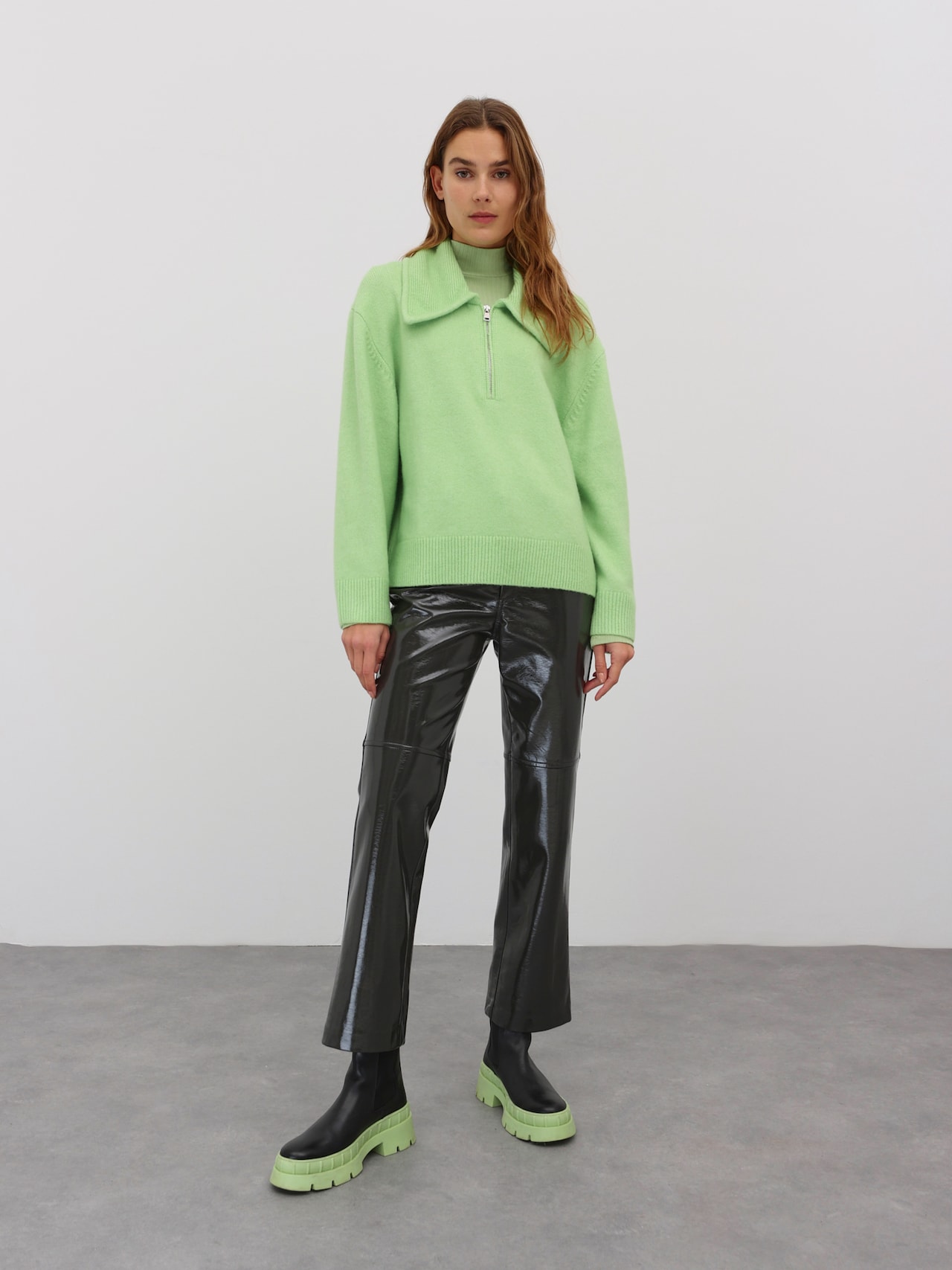 EDITED Produits Pantalon 'Sia' noir