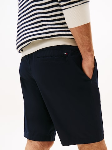 TOMMY HILFIGER Regularen Hlače 'HARLEM' | modra barva