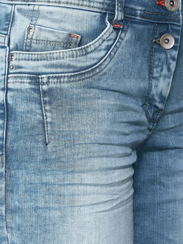 CECIL Loosefit Jeans 'Scarlett' in Blau