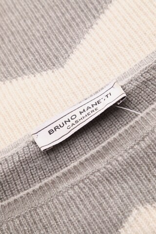Bruno Manetti Sweater & Cardigan in M in White