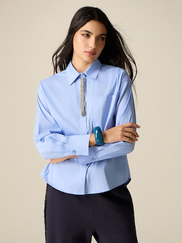 Maglietta di oltre in blu