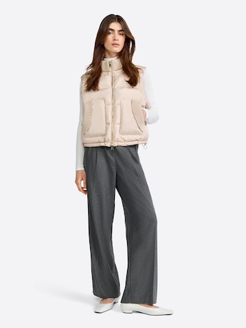 Rich & Royal Vest i beige: forside