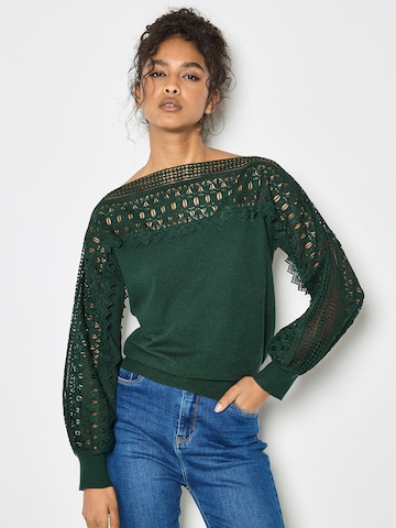 Apricot Sweater in Green: front