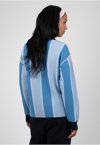 Pullover 'Team' di Prohibited in blu