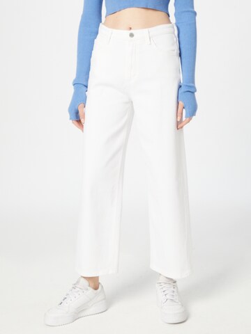 Marc O'Polo DENIM Wide leg Jeans in White: front
